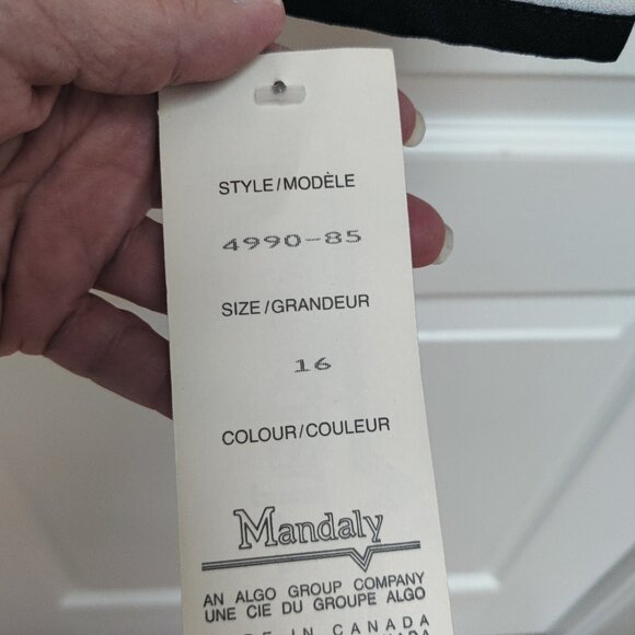 Size 16 Jacket/Blouse by Mandaly - Picture 2 of 3